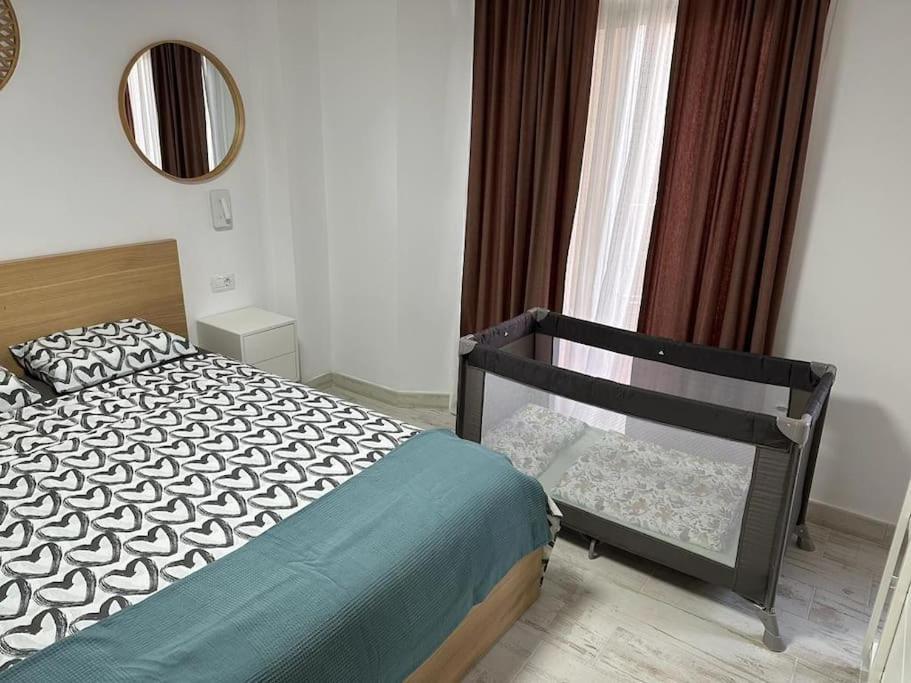 Апартаменты Renovated Modern In The Center *